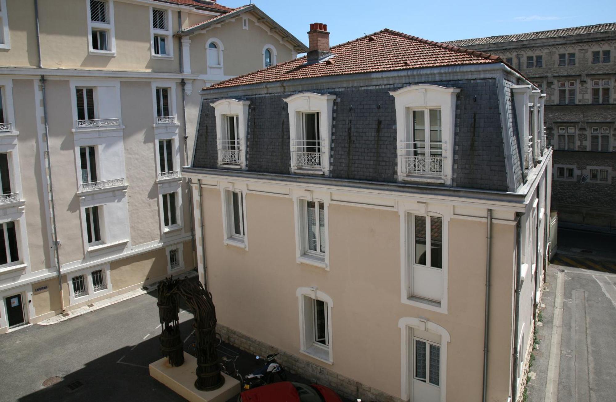 Residence Les Cordeliers Авиньон Екстериор снимка